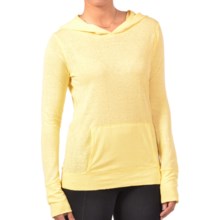 48%OFF レディースカジュアルシャツ GRAMICCIココパーカシャツ - UPF 50、オーガニックコットン、麻、ロングスリーブ（女性用） Gramicci Coco Hoodie Shirt - UPF 50 Organic Cotton-Hemp Long Sleeve (For Women)画像